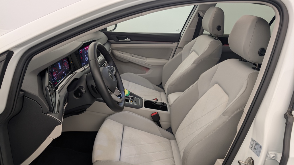 Volkswagen GOLF 8 1.4 HYBRIDE RECHARGEABLE OPF 204 DSG STYLE