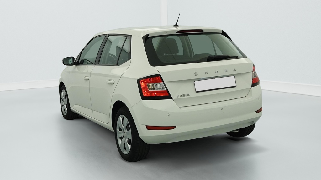 Skoda Fabia 1.0 MPI 60 CH BVM5 BUSINESS