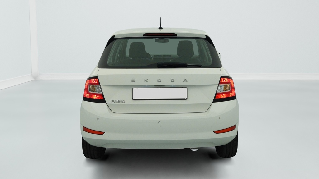 Skoda Fabia 1.0 MPI 60 CH BVM5 BUSINESS