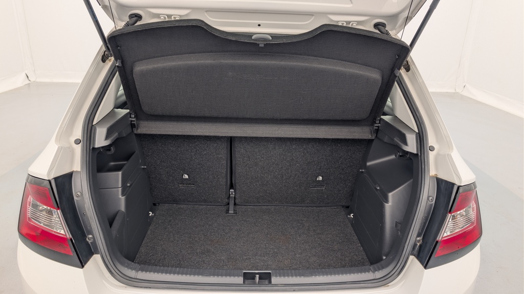 Skoda Fabia 1.0 MPI 60 CH BVM5 BUSINESS