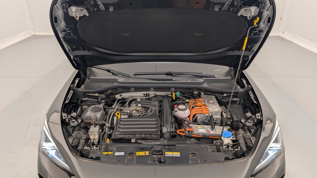 Cupra Formentor 1.4 E-HYBRID 245 CH DSG6 VZ