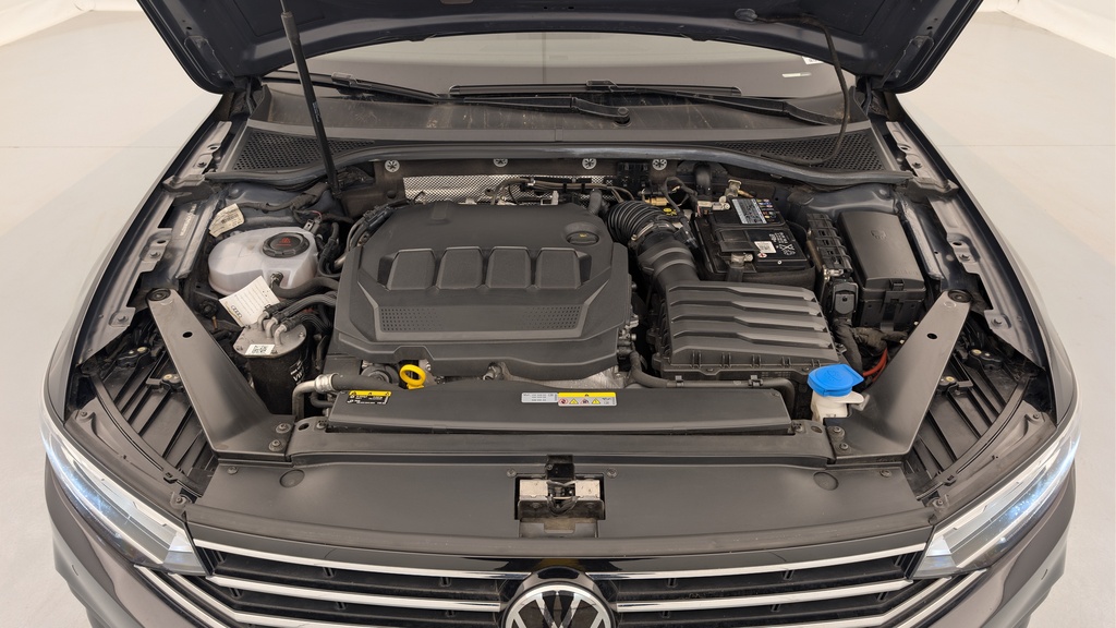 Volkswagen Passat SW 2.0 TDI EVO SCR 150 DSG7 LIFE PLUS