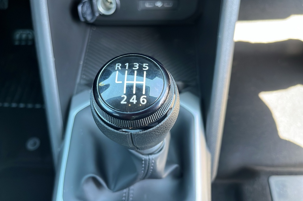Dacia BIGSTER Mild Hybrid 140 Journey