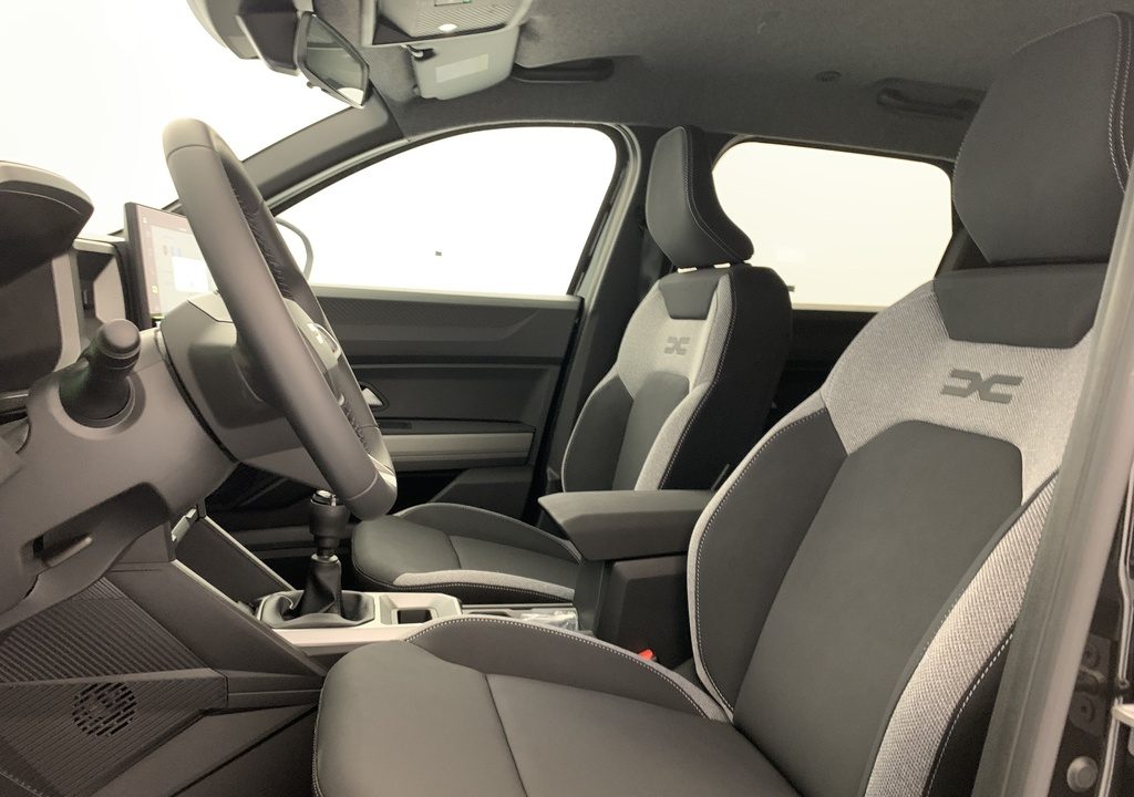 Dacia BIGSTER Mild Hybrid 140 Journey