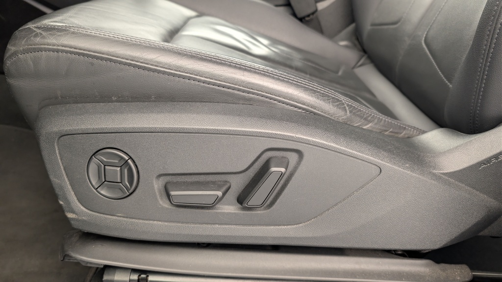 Audi Q3 35 TDI 150 ch S tronic 7 Design