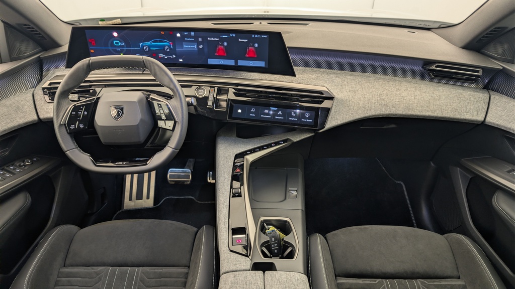 Peugeot 3008 Hybrid 145 e-DCS6 GT