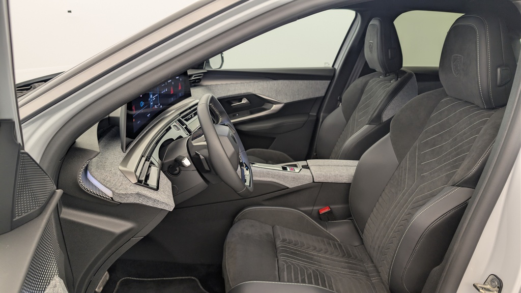 Peugeot 3008 Hybrid 145 e-DCS6 GT