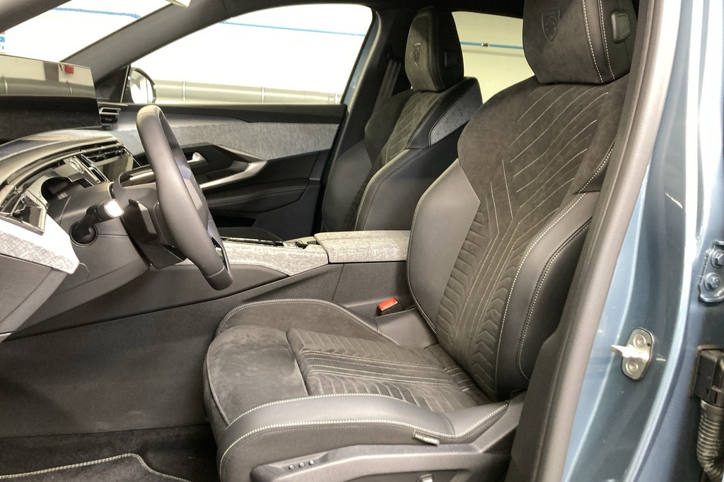Peugeot 3008 Hybrid 145 e-DCS6 GT