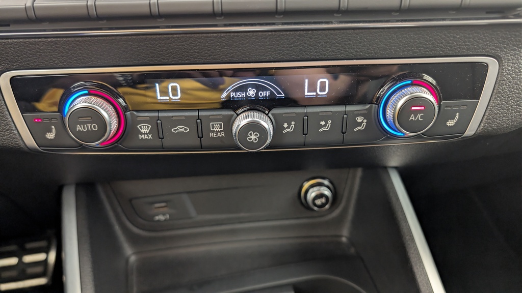 Audi Q2 35 TDI 150 S tronic 7 Quattro Design