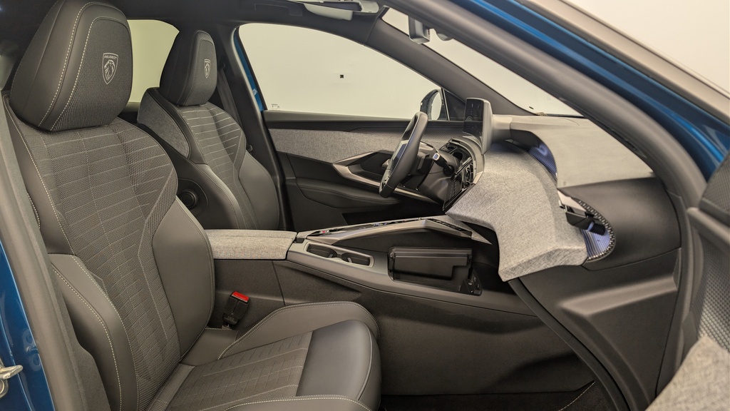 Peugeot 3008 Hybrid 145 e-DCS6 GT
