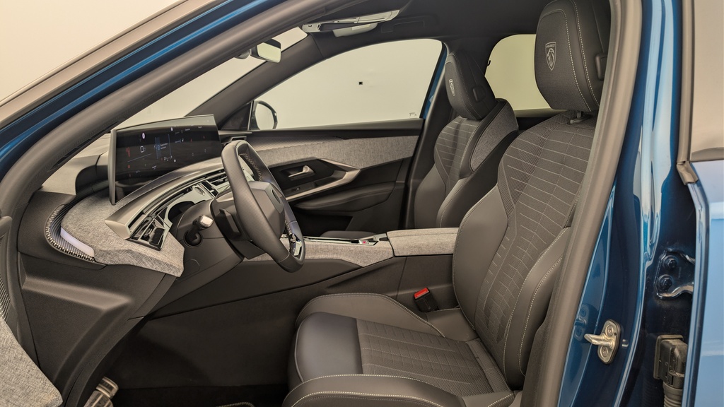 Peugeot 3008 Hybrid 145 e-DCS6 GT
