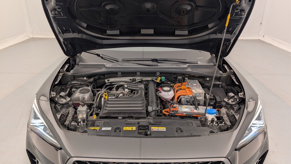 Cupra Formentor 1.4 e-HYBRID 204 ch DSG6 Business Edition