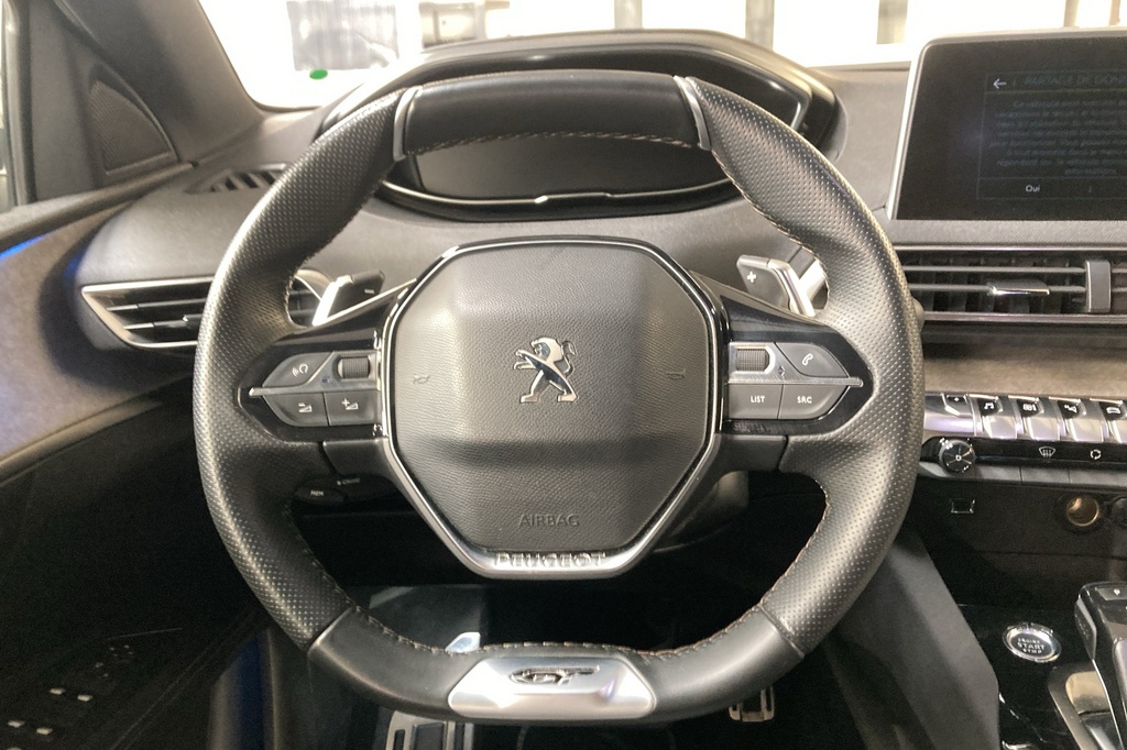 Peugeot 3008 Hybrid4 300 e-EAT8 GT