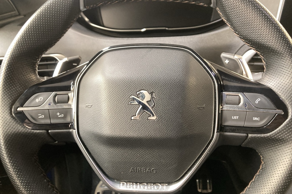Peugeot 3008 Hybrid4 300 e-EAT8 GT
