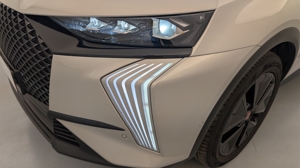 Ds DS 7 BlueHDi 130 EAT8 Performance Line +