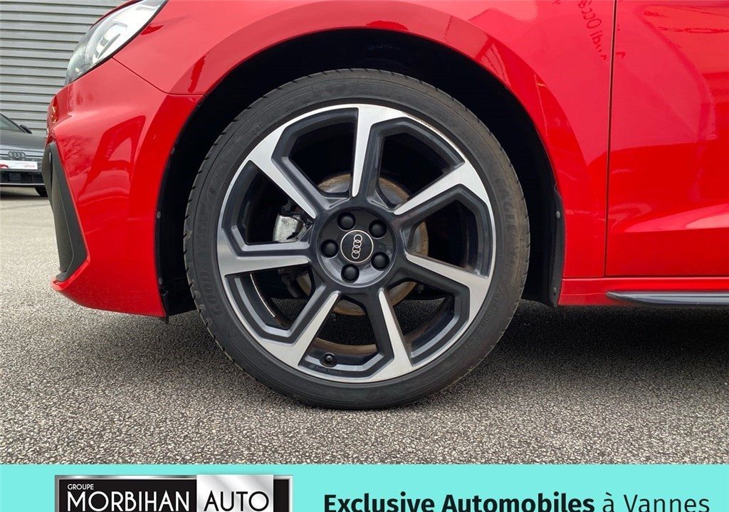AUDI A1 SPORTBACK 30 TFSI 110 CH S TRONIC 7