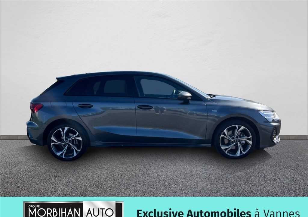 AUDI A3 SPORTBACK 40 TFSI E HYBRIDE RECHARGEABLE 204 S TRONIC 6