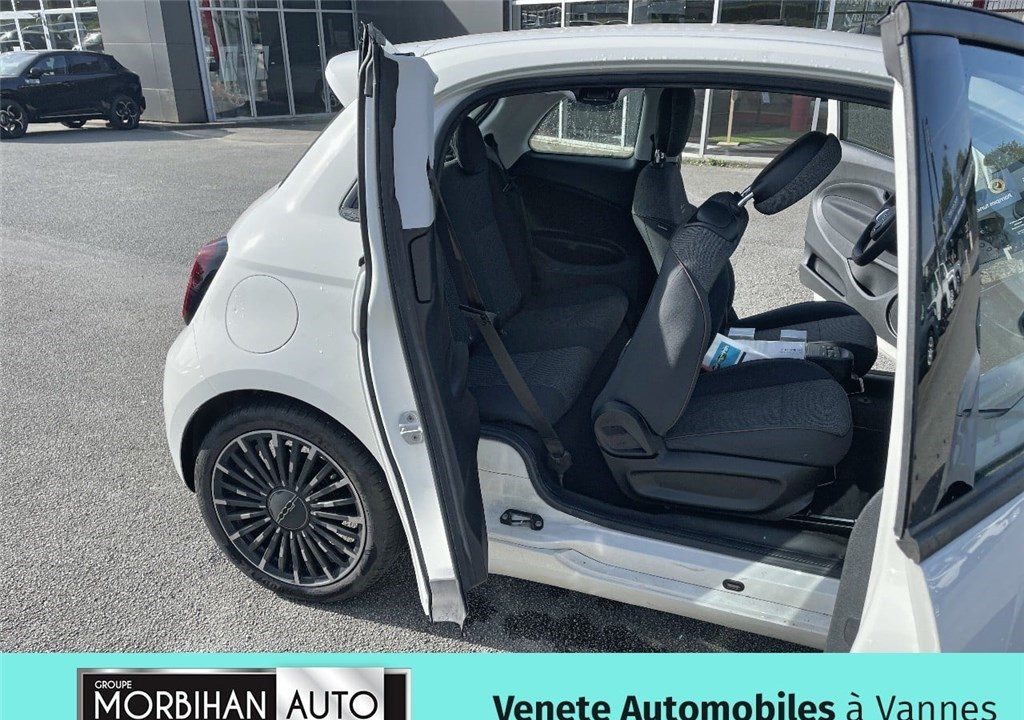 FIAT 500e 3+1 3+1 E 95 CH
