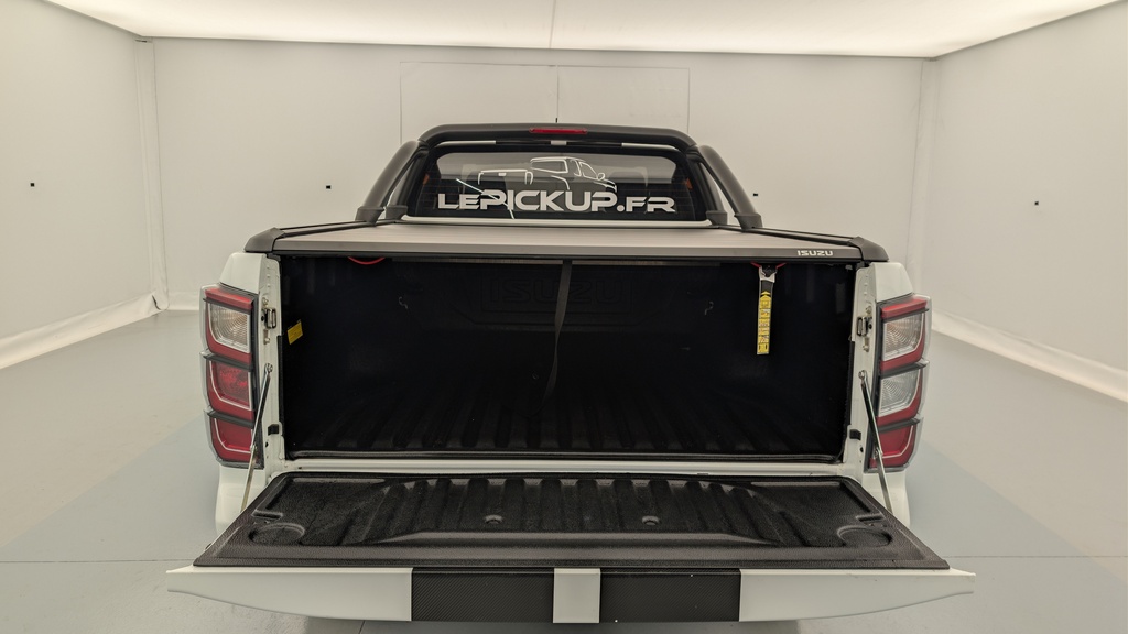 Isuzu D-MAX 1.9 4X4 SPACE CAB N60 NSPORT  MT VENTI- EDITION