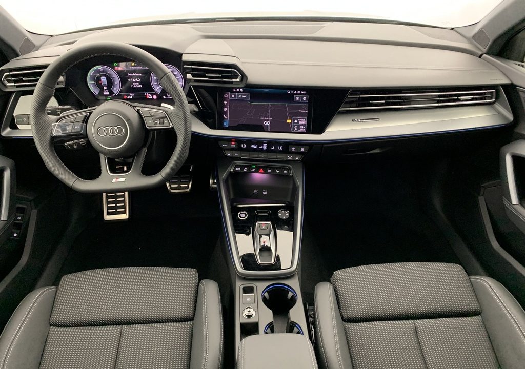 Audi A3 SPORTBACK NOUVELLE 45 TFSI E HYBRIDE RECHARGEABLE 272 S TRONIC 6 S LINE