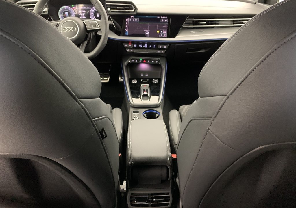 Audi A3 SPORTBACK NOUVELLE 45 TFSI E HYBRIDE RECHARGEABLE 272 S TRONIC 6 S LINE