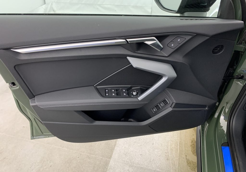 Audi A3 SPORTBACK NOUVELLE 45 TFSI E HYBRIDE RECHARGEABLE 272 S TRONIC 6 S LINE