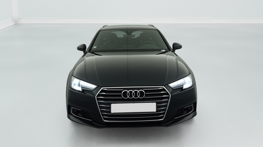 Audi A4 AVANT 2.0 TFSI 252 S TRONIC 7 DESIGN