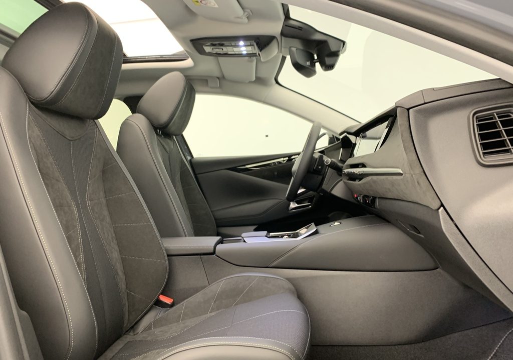 Ds N°4 Hybride 145 e-DCT6 Etoile – Alcantara
