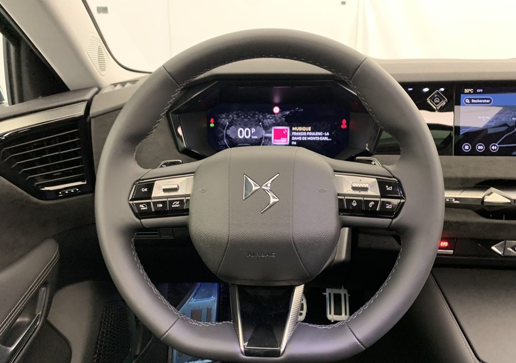 Ds N°4 Hybride 145 e-DCT6 Etoile – Alcantara