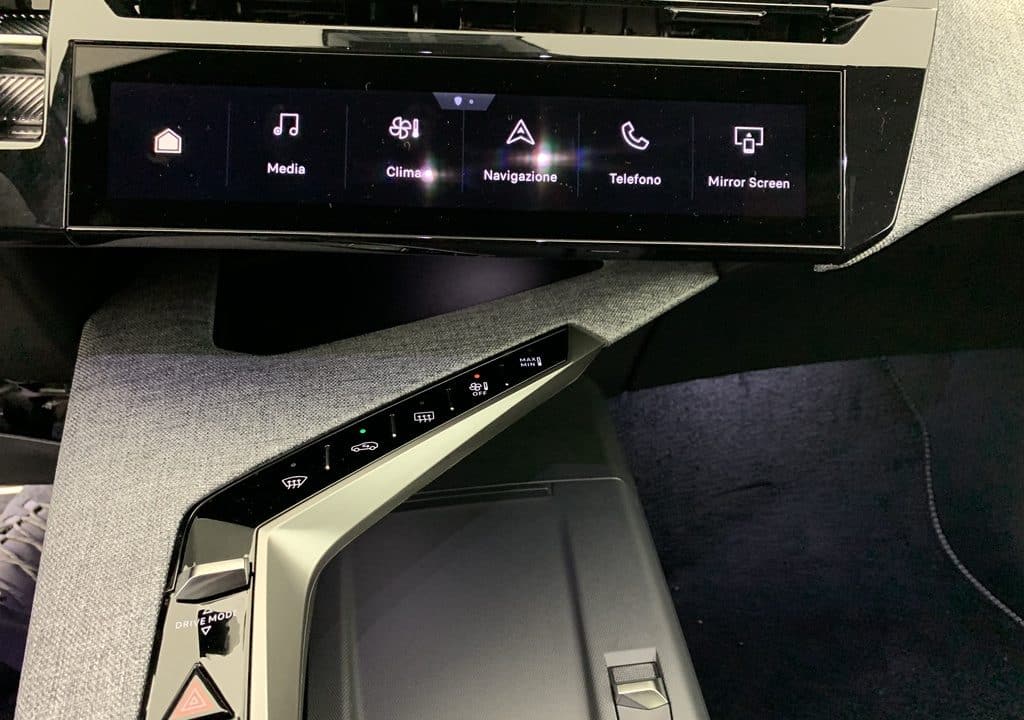 Peugeot 3008 Hybrid 145 e-DCS6 GT