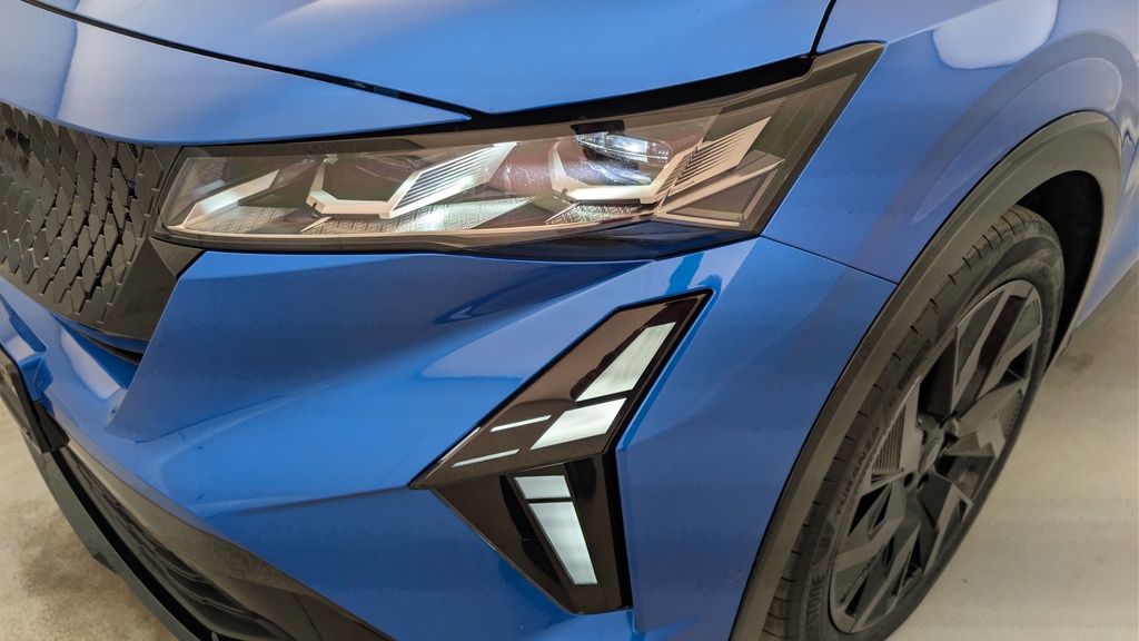 Renault Rafale hyper hybrid E-Tech 4×4 300 esprit Alpine