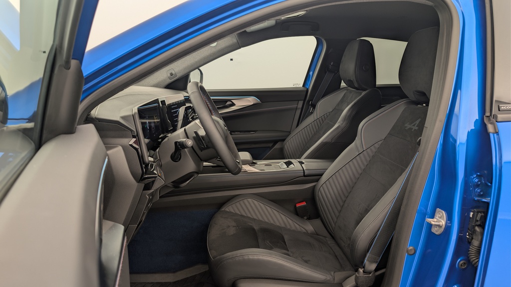 Renault Rafale hyper hybrid E-Tech 4×4 300 esprit Alpine