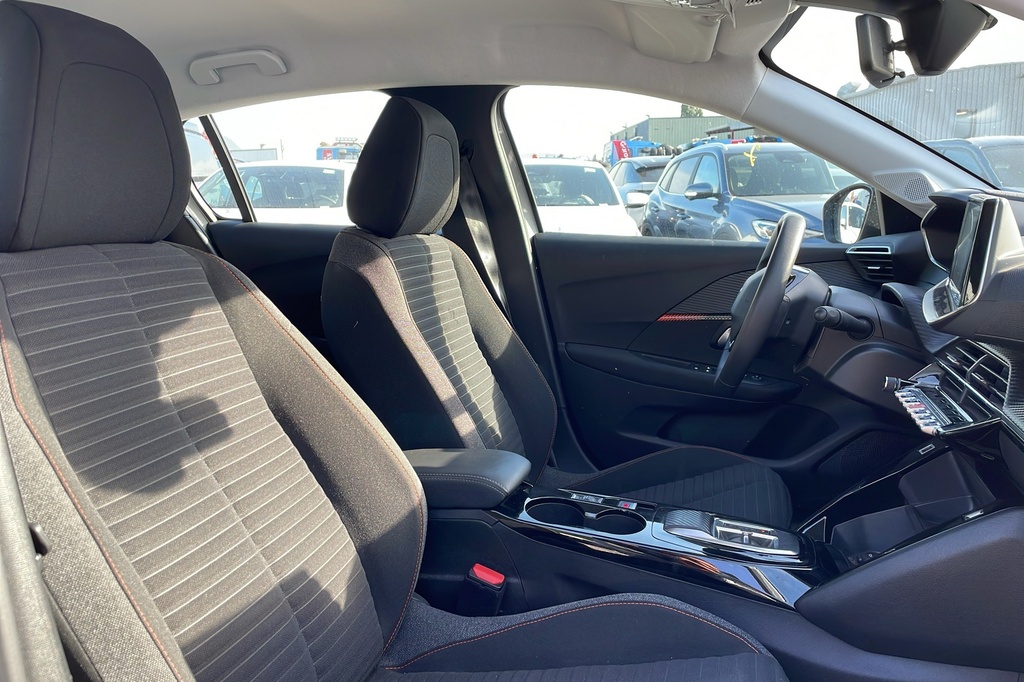Peugeot 208 ELECTRIQUE 50 kWh 136ch Active Pack
