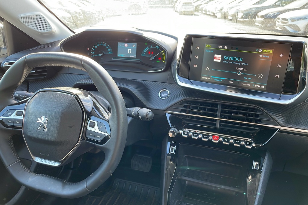 Peugeot 208 ELECTRIQUE 50 kWh 136ch Active Pack