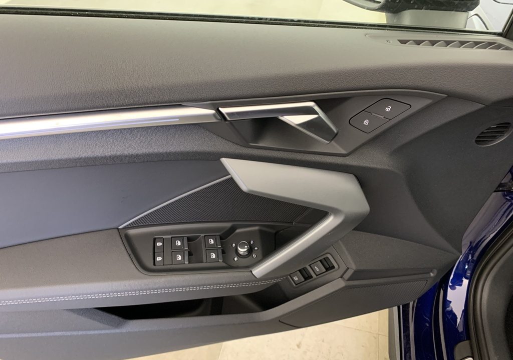 Audi A3 SPORTBACK NOUVELLE 45 TFSI E HYBRIDE RECHARGEABLE 272 S TRONIC 6 S LINE