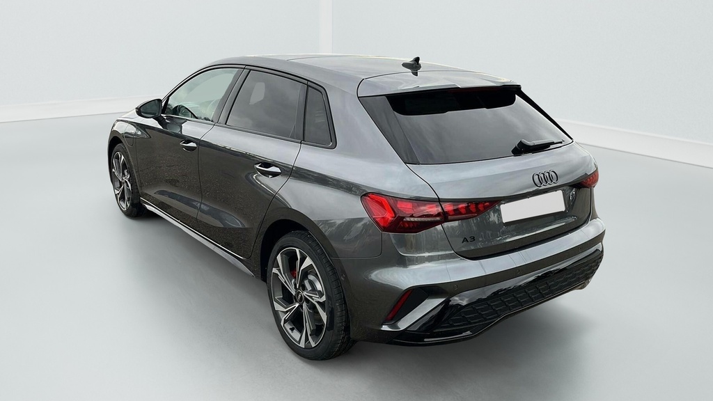 Audi A3 SPORTBACK NOUVELLE 45 TFSI E HYBRIDE RECHARGEABLE 272 S TRONIC 6 S LINE
