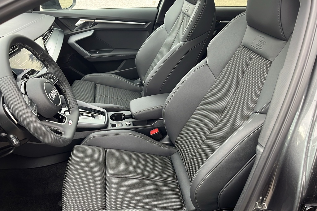 Audi A3 SPORTBACK NOUVELLE 45 TFSI E HYBRIDE RECHARGEABLE 272 S TRONIC 6 S LINE