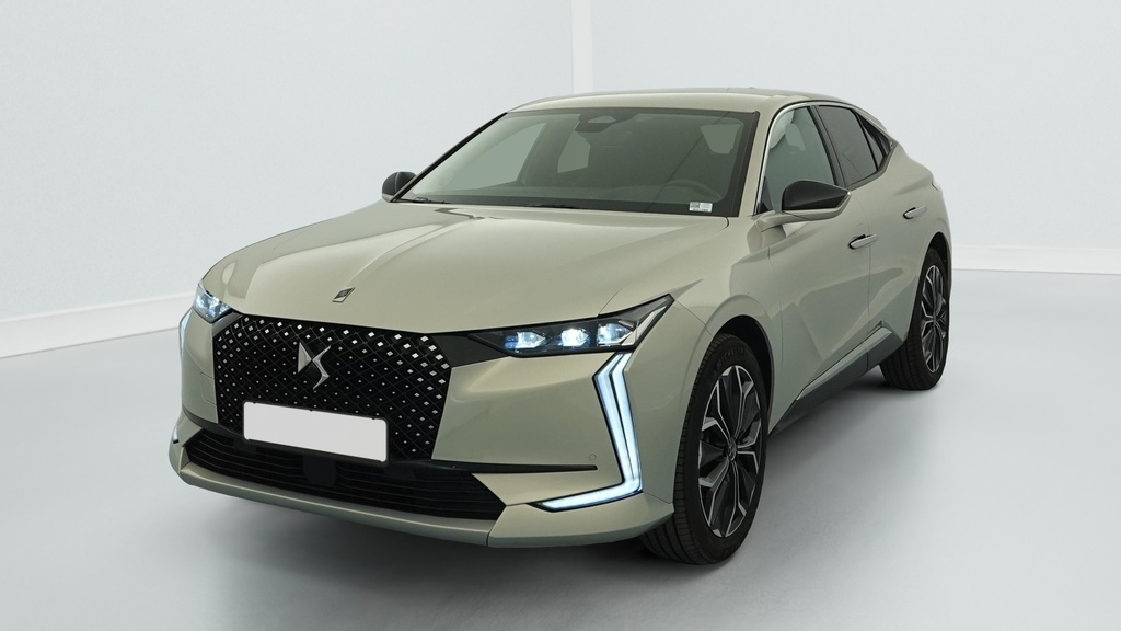 Ds DS4 PureTech 130 EAT8 Etoile – Alcantara