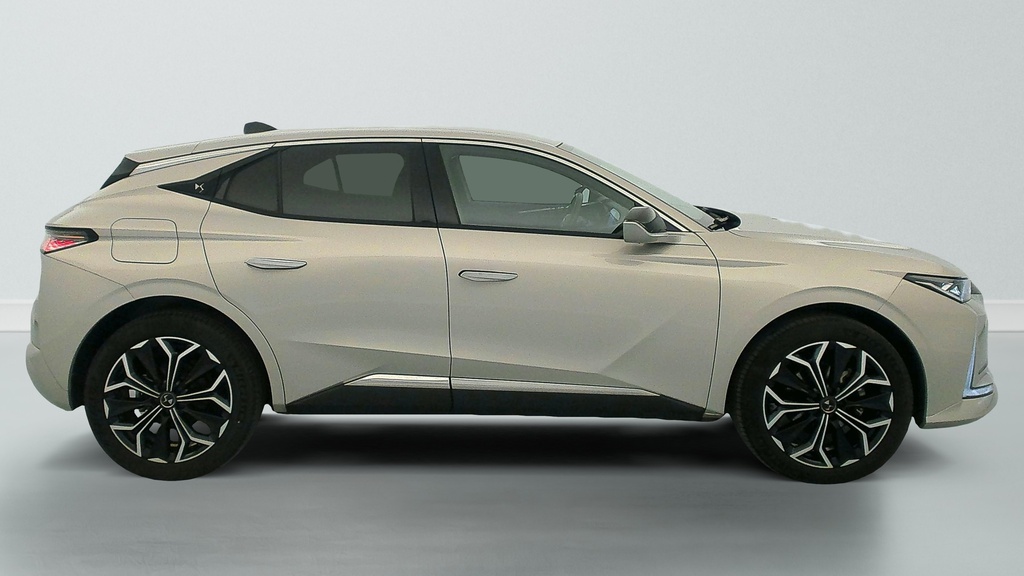 Ds DS4 PureTech 130 EAT8 Etoile – Alcantara