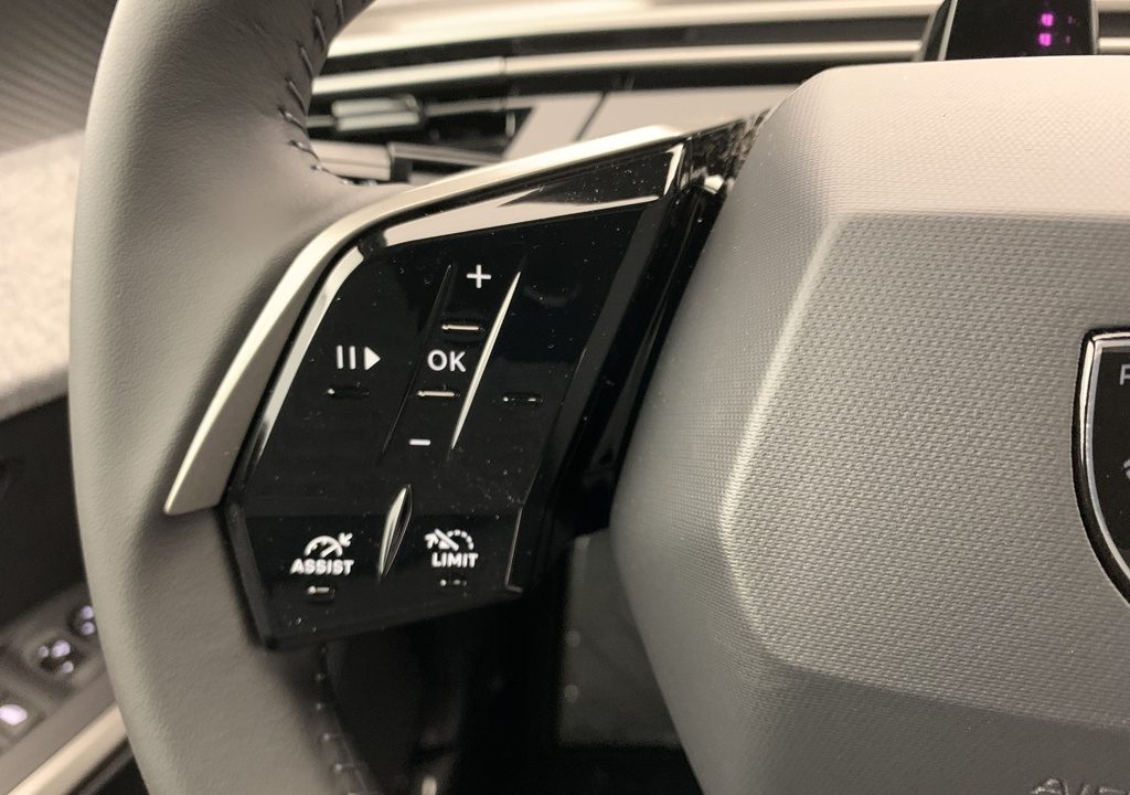 Peugeot 5008 Hybrid 145 e-DCS6 Allure