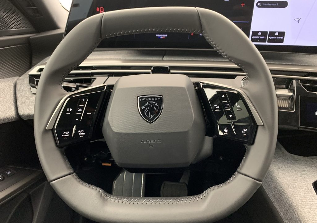 Peugeot 5008 Hybrid 145 e-DCS6 Allure