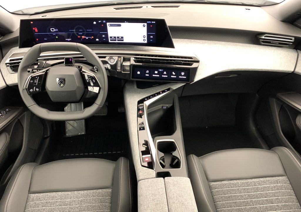 Peugeot 5008 Hybrid 145 e-DCS6 Allure