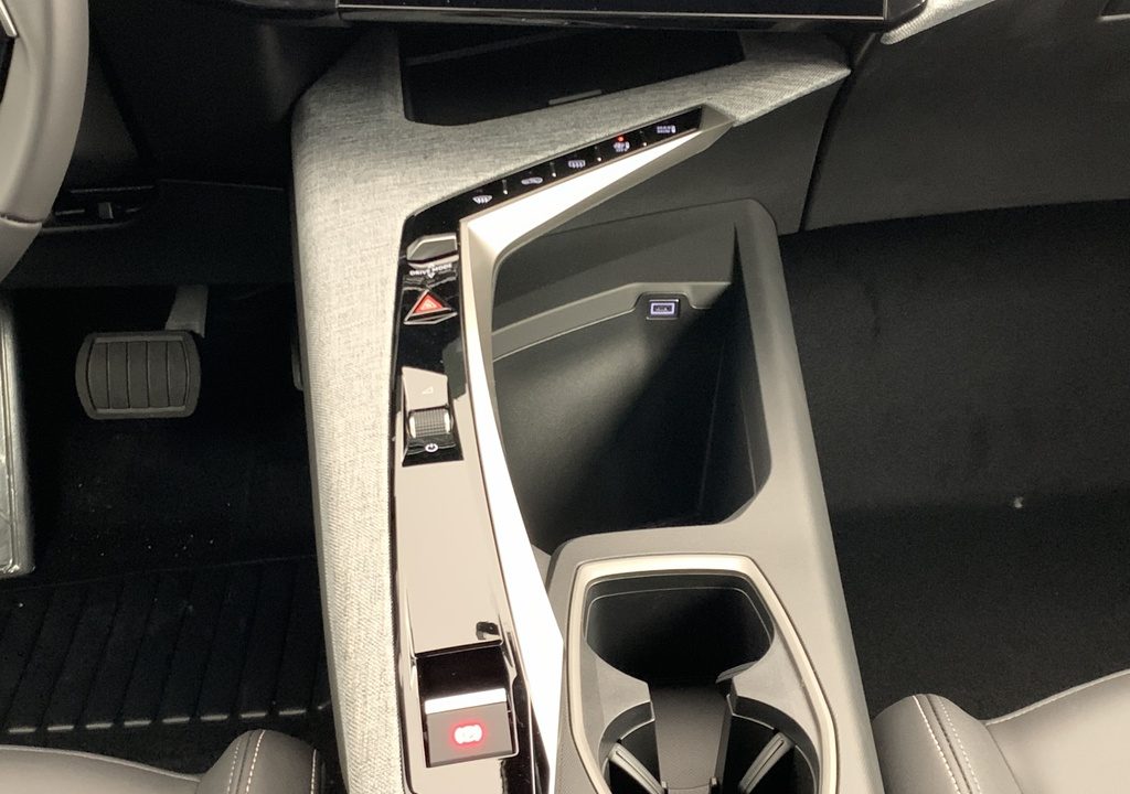 Peugeot 5008 Hybrid 145 e-DCS6 Allure