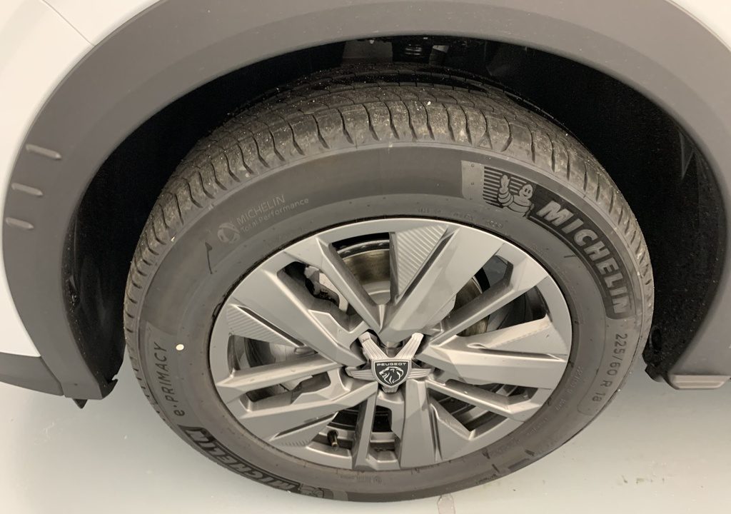 Peugeot 5008 Hybrid 145 e-DCS6 Allure