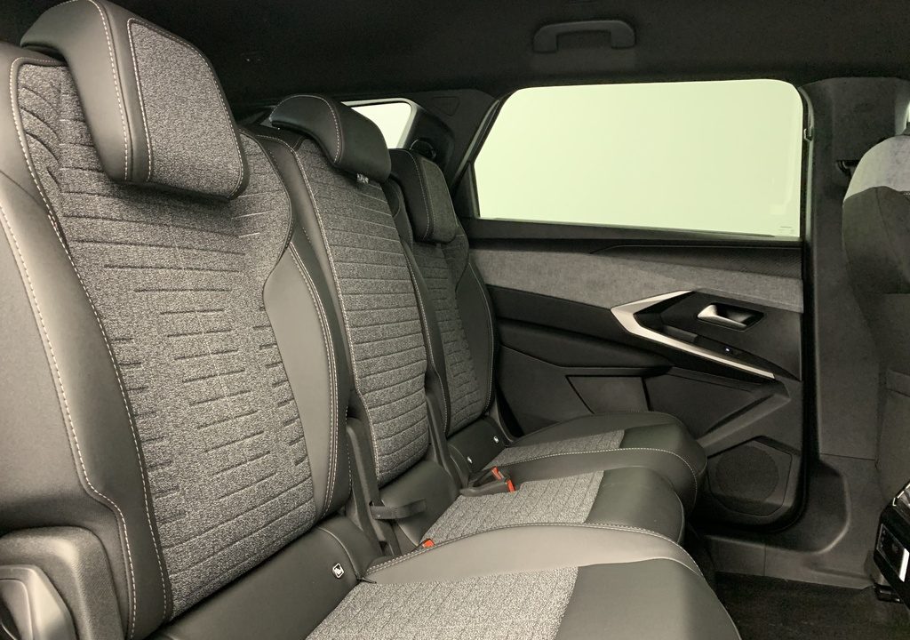 Peugeot 5008 Hybrid 145 e-DCS6 Allure