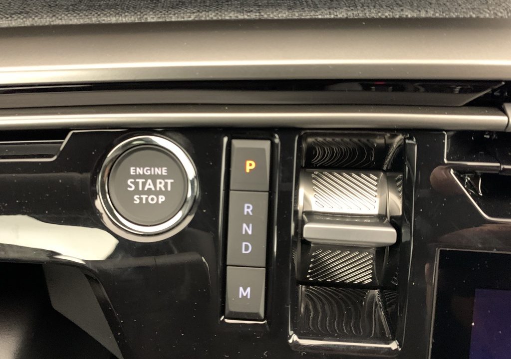 Peugeot 5008 Hybrid 145 e-DCS6 Allure