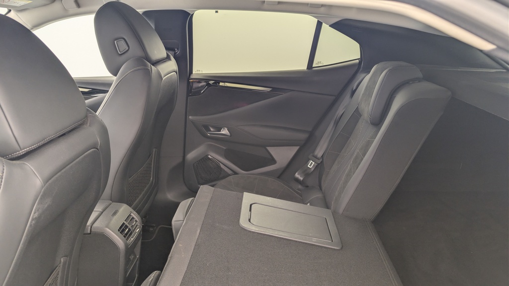 Ds DS4 Hybride 145 e-DCT6 Etoile – Alcantara