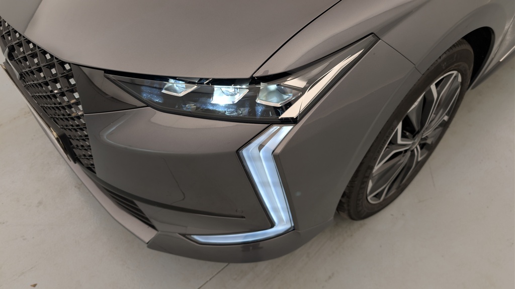 Ds DS4 Hybride 145 e-DCT6 Etoile – Alcantara