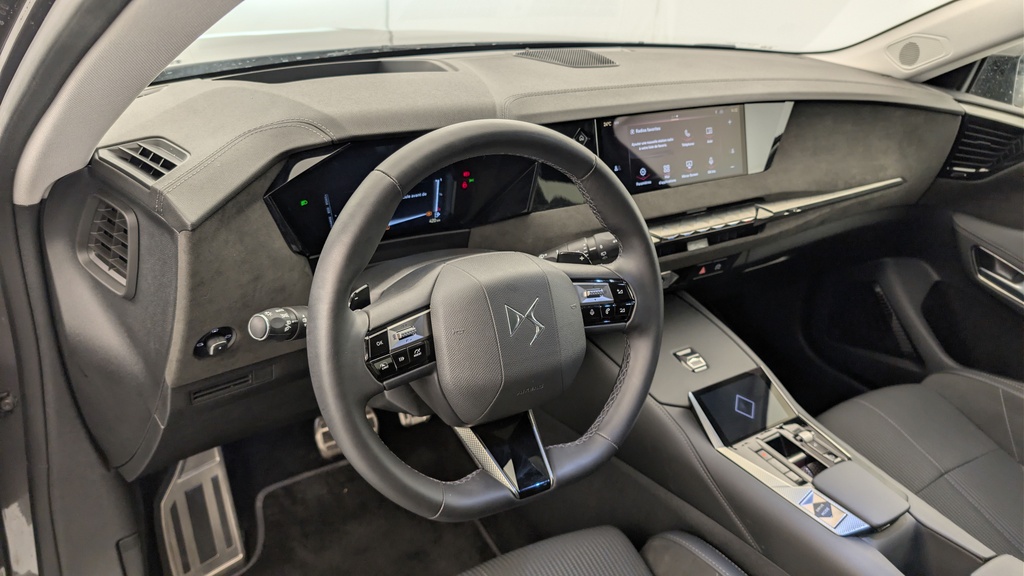 Ds DS4 Hybride 145 e-DCT6 Etoile – Alcantara