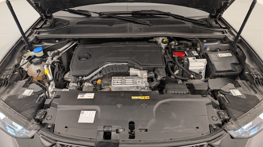 Ds DS4 Hybride 145 e-DCT6 Etoile – Alcantara